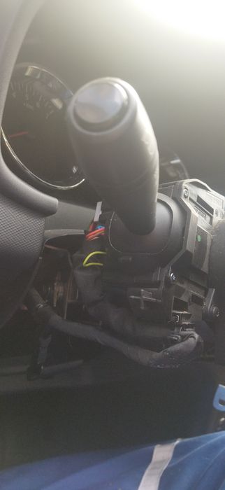 Превключвател мигачи/светлини за Dacia Logan MCV 2