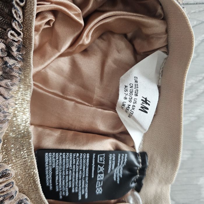 Set bluza si fusta mărime 122/128