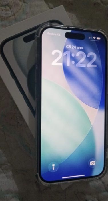 Продаю Айфон 15 ёмкость 100%