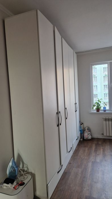 Продам шкаф в отличном состаяние