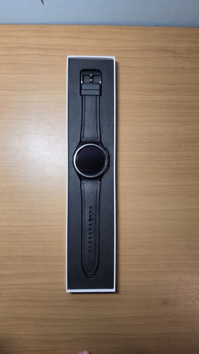 Samsung Galaxy Watch6 Classic 43mm – КАТО НОВ + 4 каишки