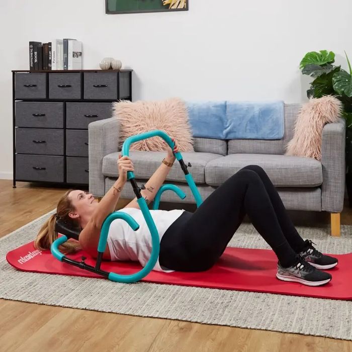 Тренажор за коремни преси