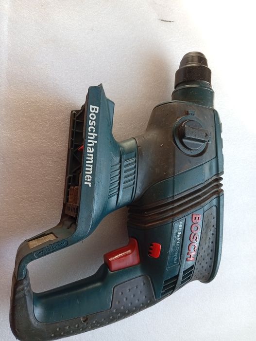 Corp rotopercutor Bosch 36 v defect nu bate