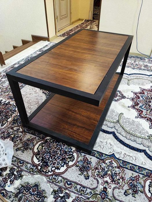 Журнальный столик из пофиля