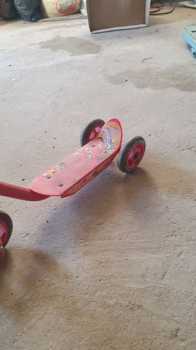 Самокат трехколесный