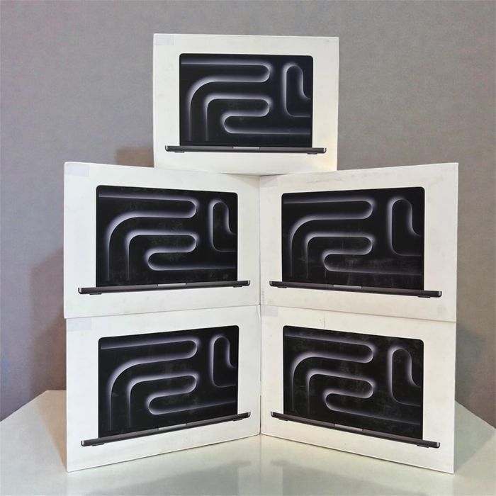 Новый MacBook Pro M4/M5