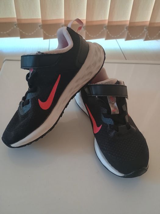 Маратонки Nike за момиче