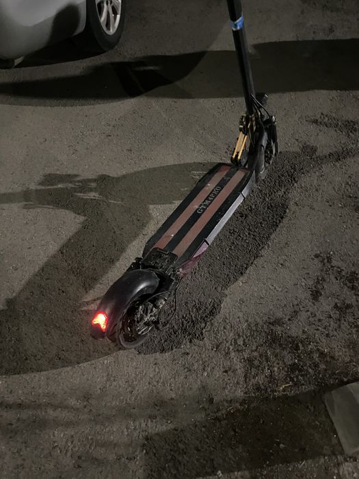 Продам электро самокат