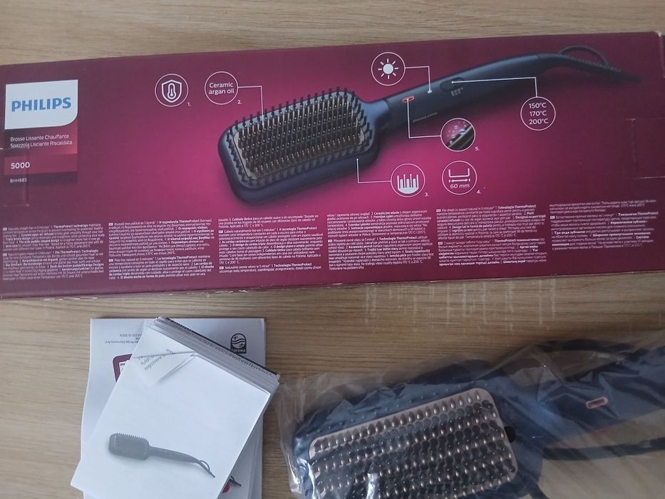 Perie de îndreptat părul Philips BHH885/00