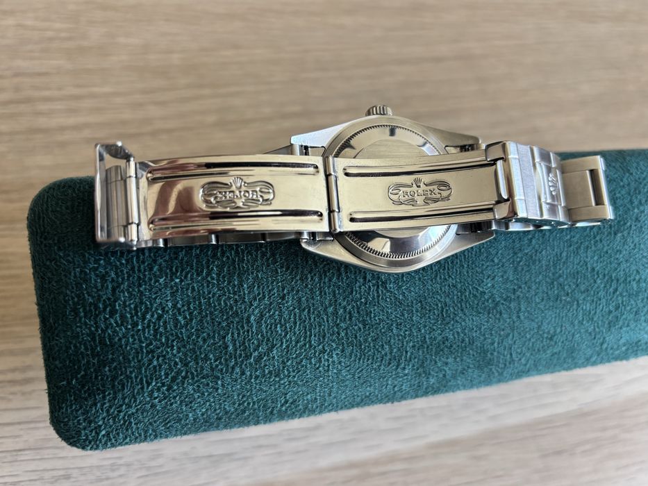 Rolex Explorer I 114270