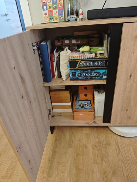 Голям Тв шкаф/ бюфет