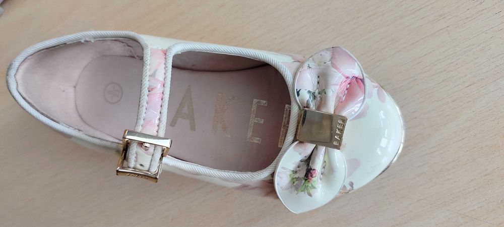 Туфельки нарядные 23 р.