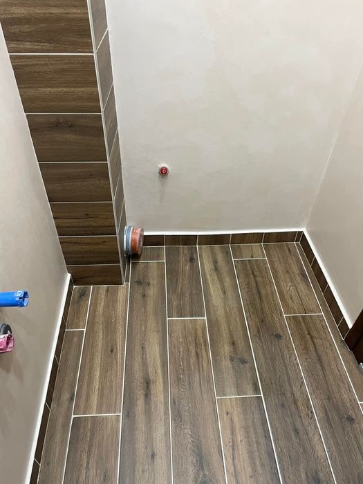 Лепене на плочки.Микроцимент.Декоративни и венециански мазилки.