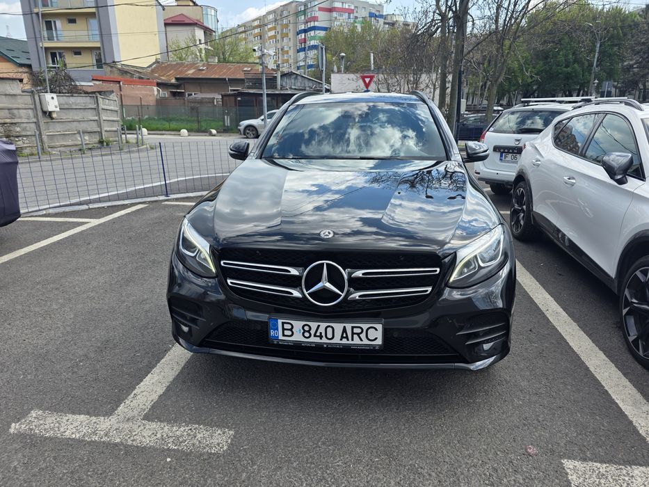 Mercedes GLC 250d 4MATIC AMG Line 2017, 204cp, Burmester, Negru