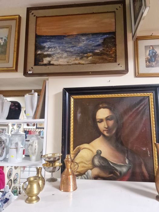 Гоблени и картини рамкирани