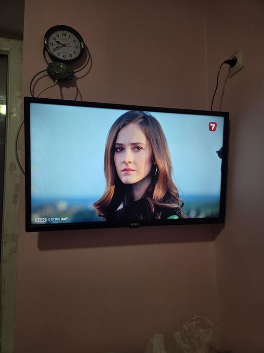 Продам телевизор