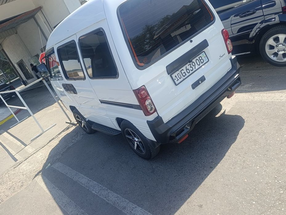 Chevrolet-Damaz 2010