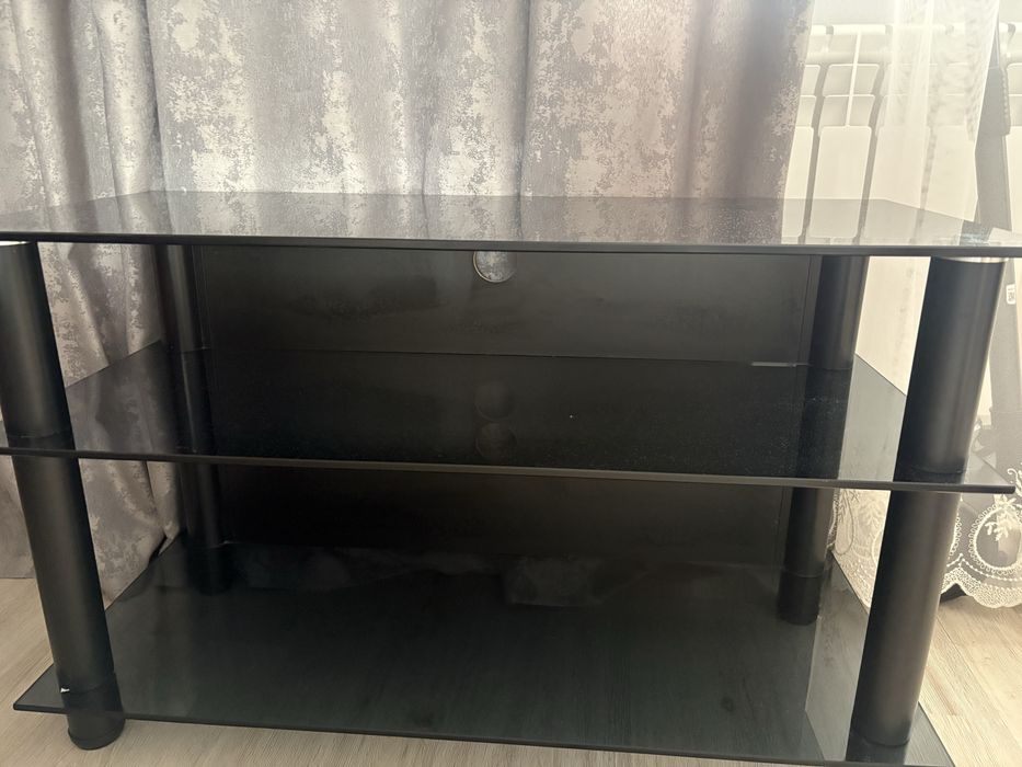 Тумбочка под телевизор