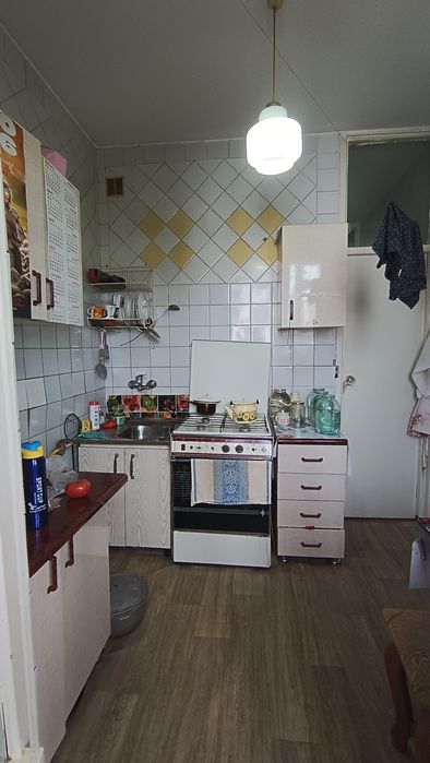 ЮНУСАБАД-11 КВАРТАЛ 3х ком/ 4этаж/4  Балкон 1,5*6  Не Торцевая! 68м²