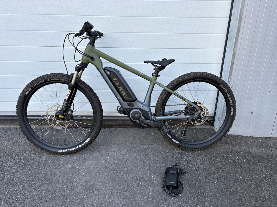 Bicicleta electrica copii cube 240