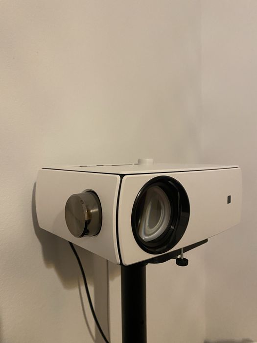 Videoproiector Loosafe YG430 WiFi,