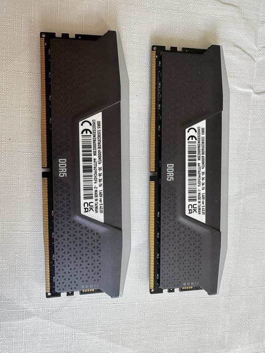 Corsair Vengeance RGB DDR5 32GB (2x16GB) 6000MHz CL30
