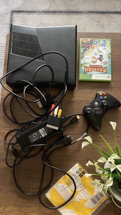 Xbox 360 +CD consol