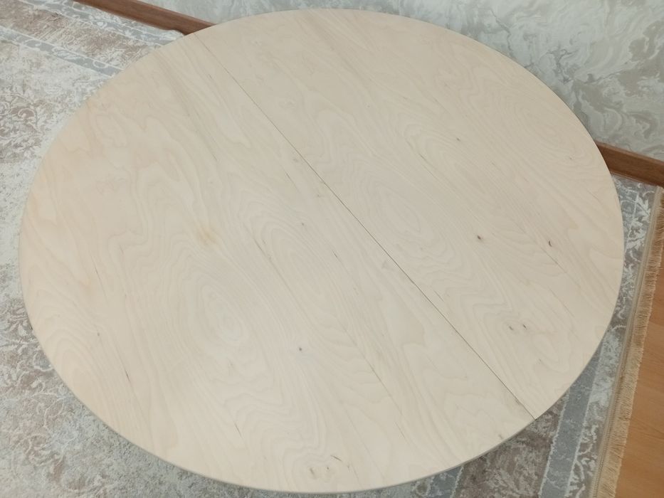 Прокат круглых столов.