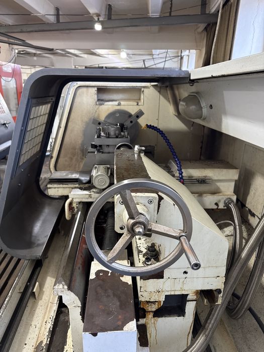 Токарный станок с ЧПУ