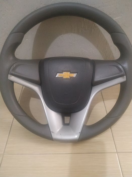Рулевое колесо кобальта
