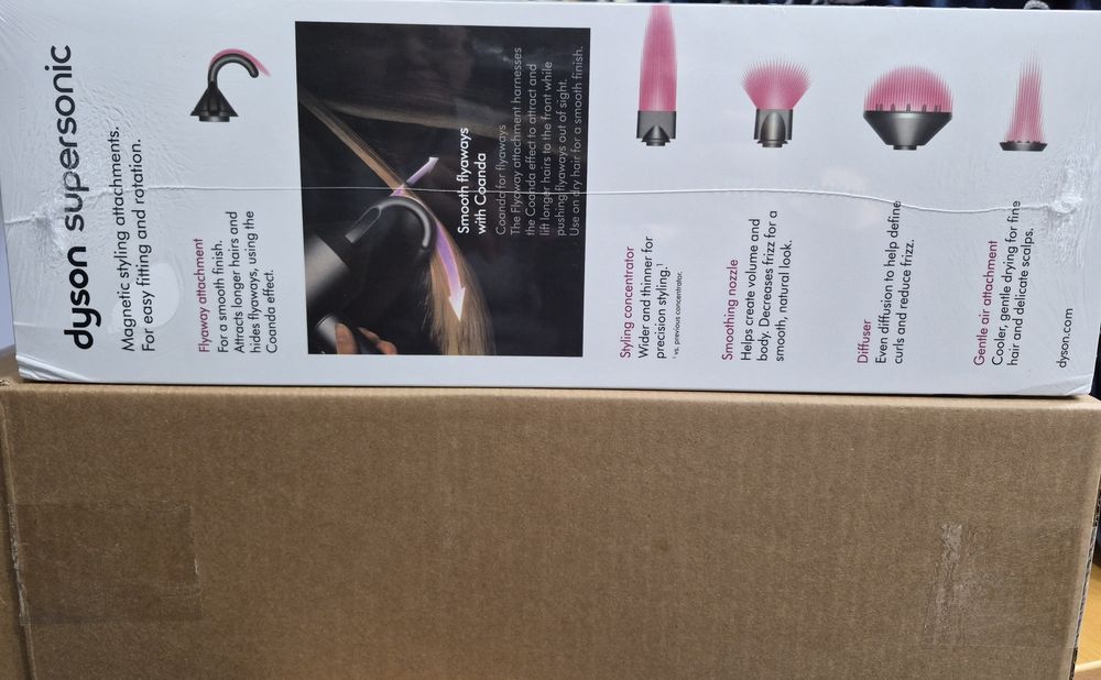 Фен Dyson Supersonic HD08