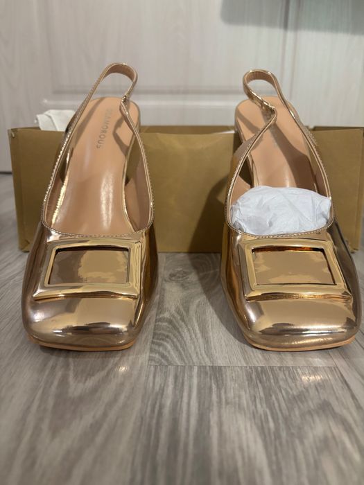 Обувки glamorous