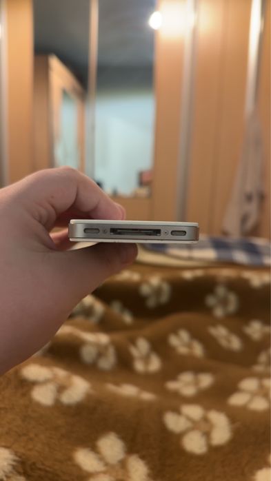 Iphone 4s (citiți descrierea!)