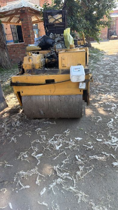 Продам каток 3 тонный