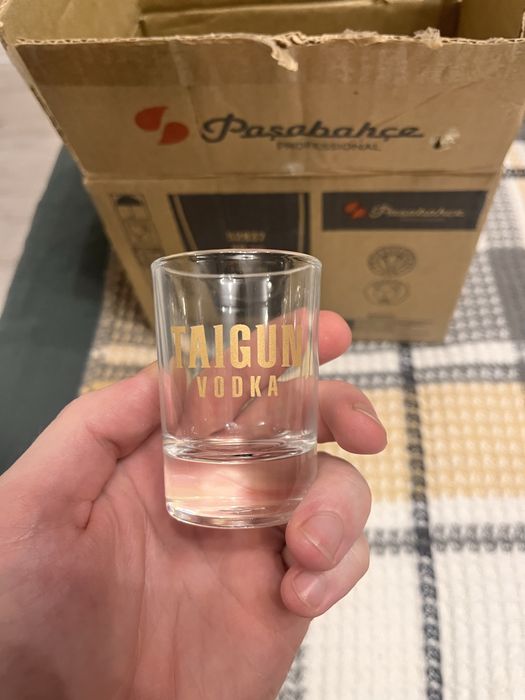 Продам набор рюмок