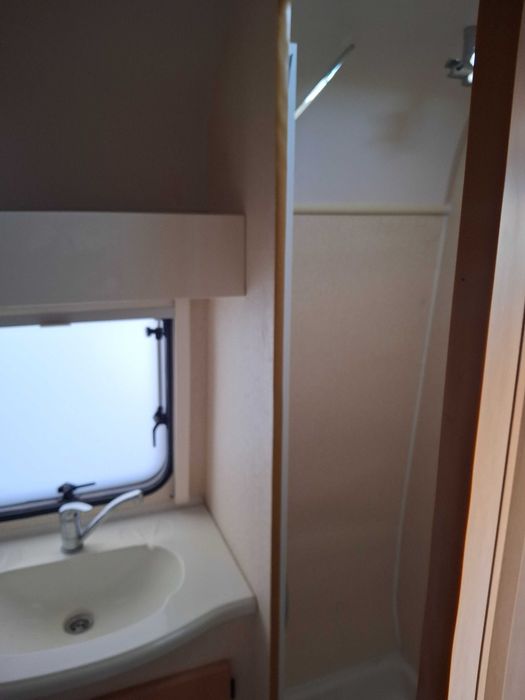 Kаравана баели 200