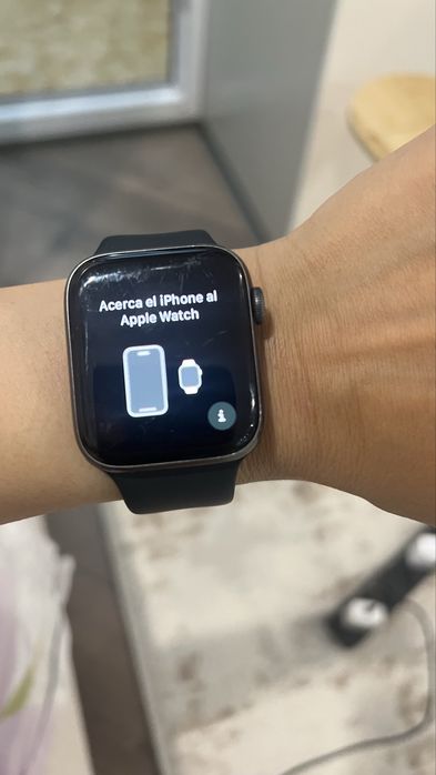 Продам apple watch 5!