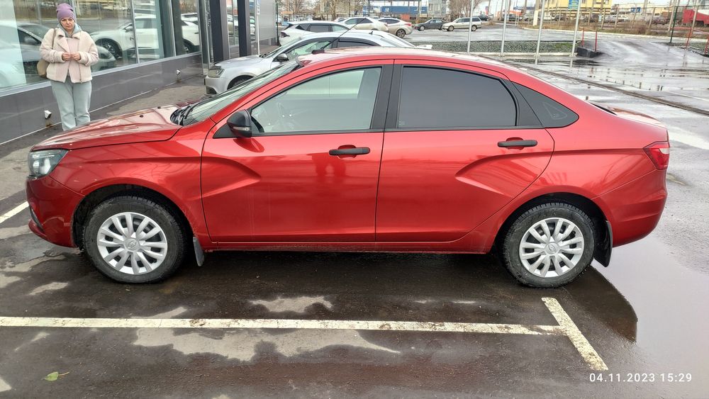 Автомобиль Лада Веста