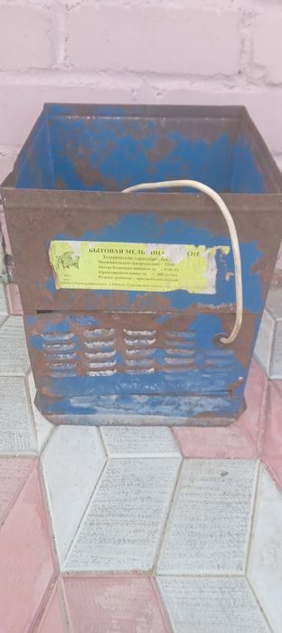 Продам Зернодробилка