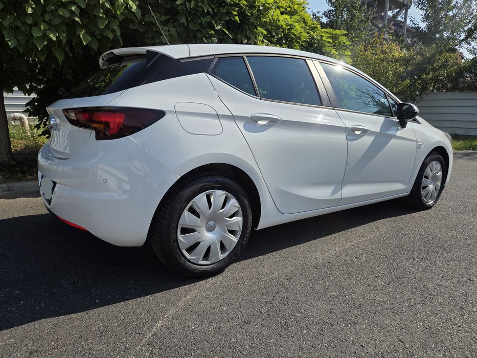 Opel Astra 1.5 D Start/Stop Business Elegance