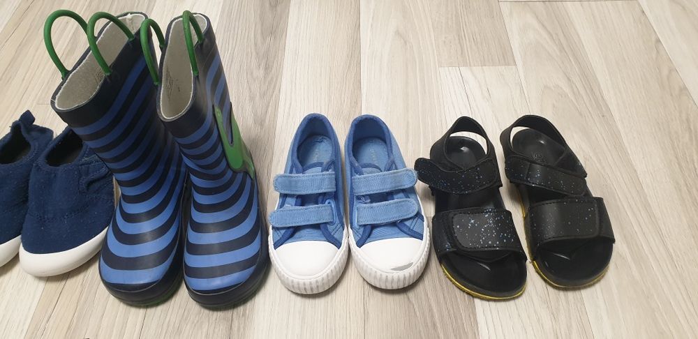 Adidasi, incaltaminte, interior 25-29