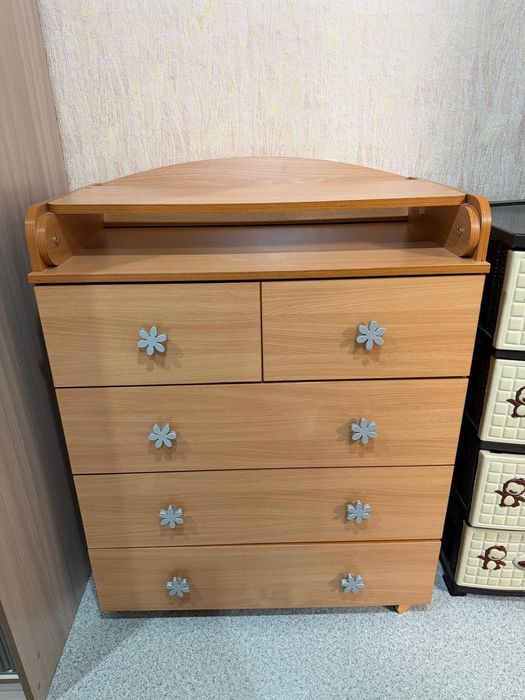 Диван ..пума .. длина 4 м