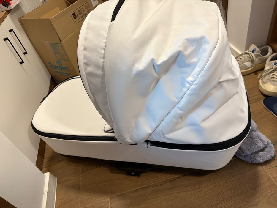 Кожена Бебешка количка. 2в 1Royal Nio