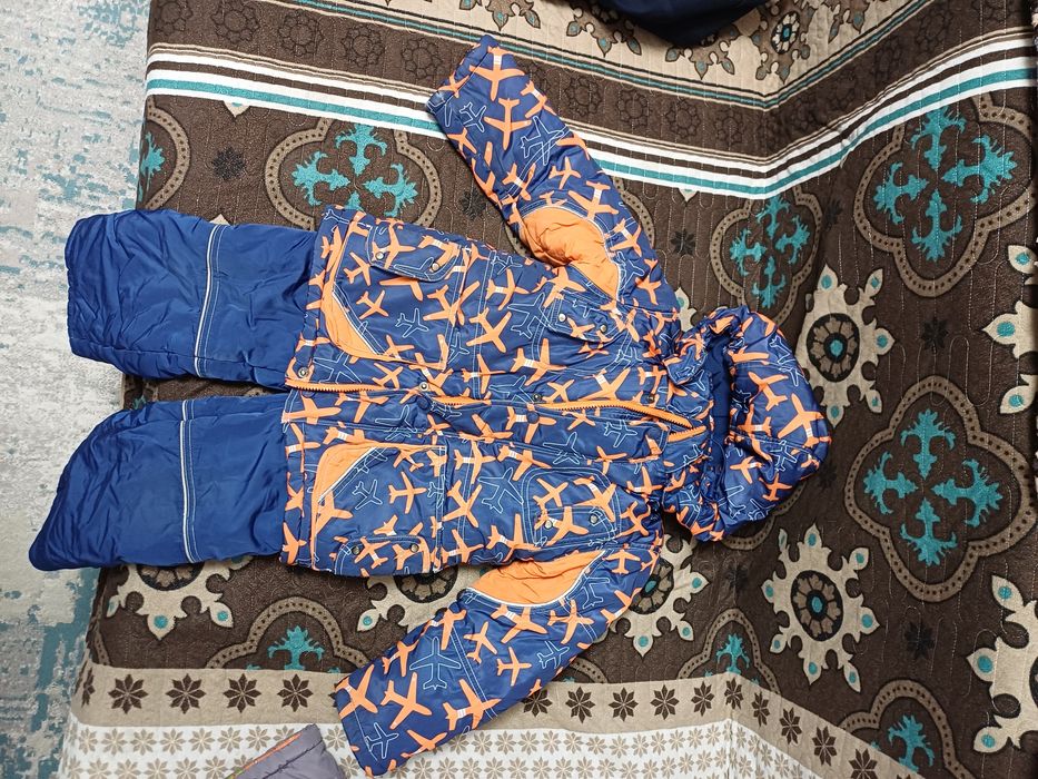 комбинезон с курткой