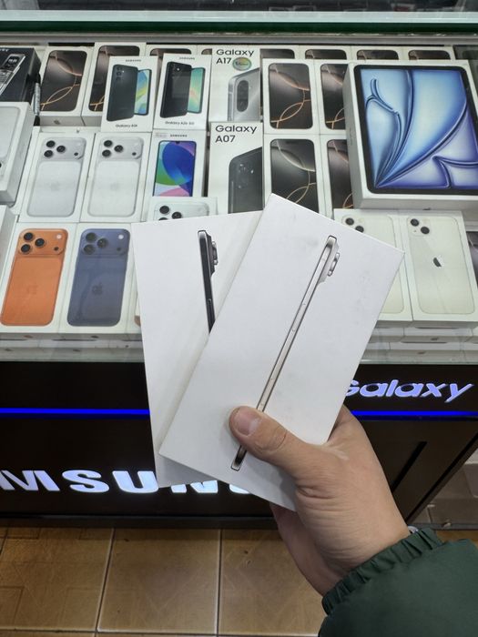 Iphone 17 Air yengi 256gb black esim