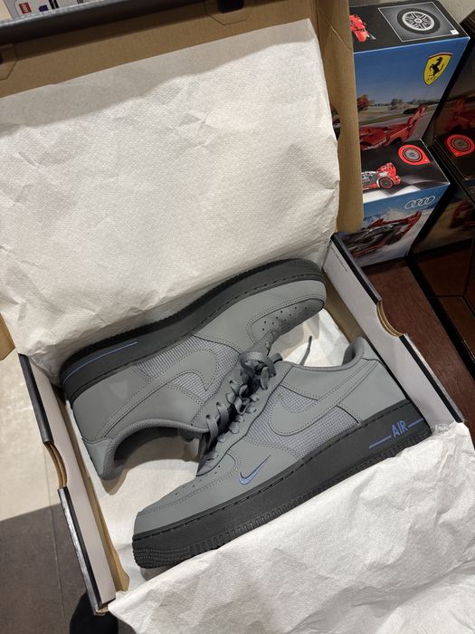 Продавам оригинални маратонки Nike Air Force 1 ‘07 LV8