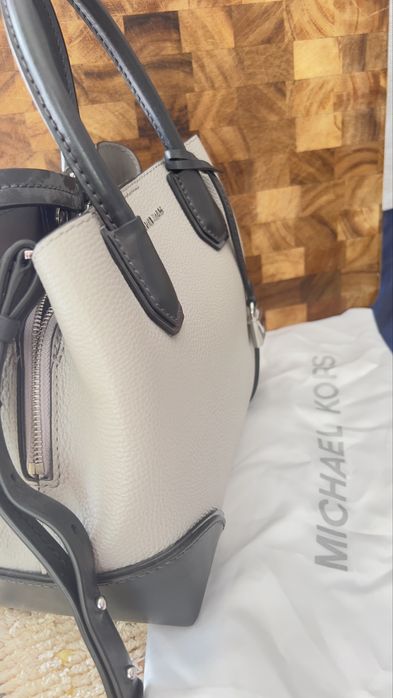 Geantă Michael Kors – Nouă, Originală, Neutilizată