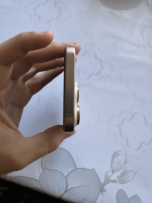 iPhone 16 Pro в идеальном состоянии