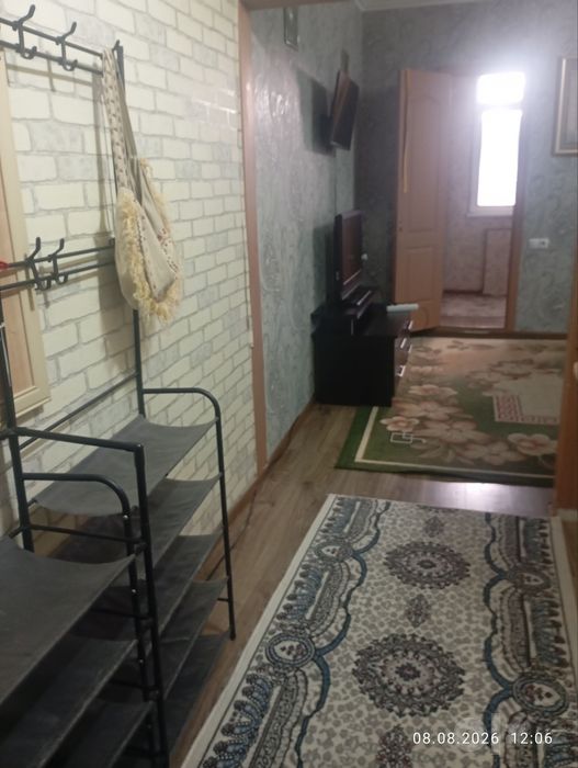 Yakkasaroy tumani Boshliq Mahallasida uy ijaraga beriladi 1*2/5/5
