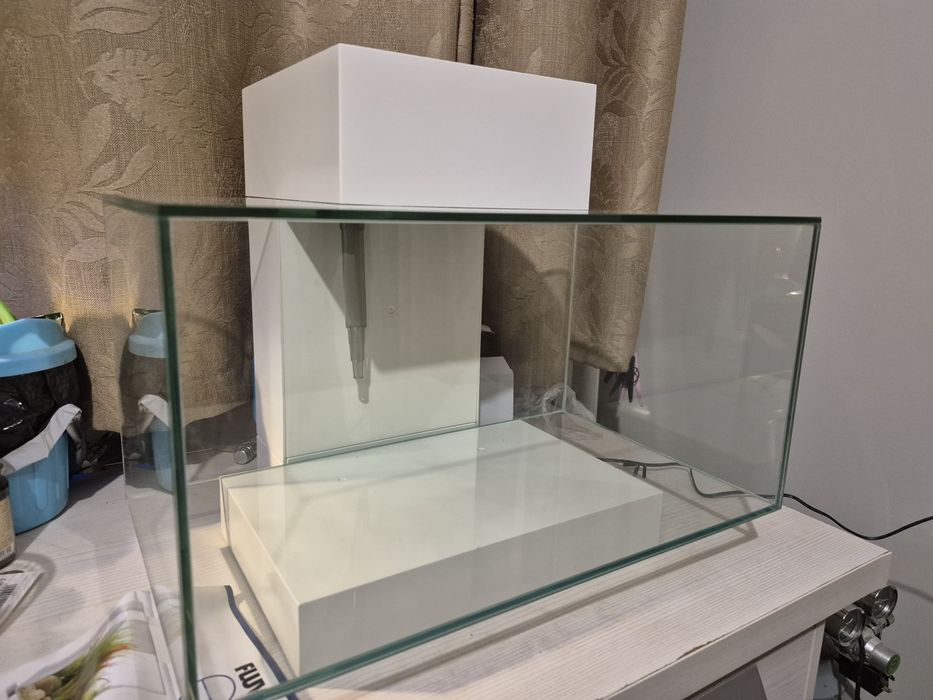 Аквариум новый fluval